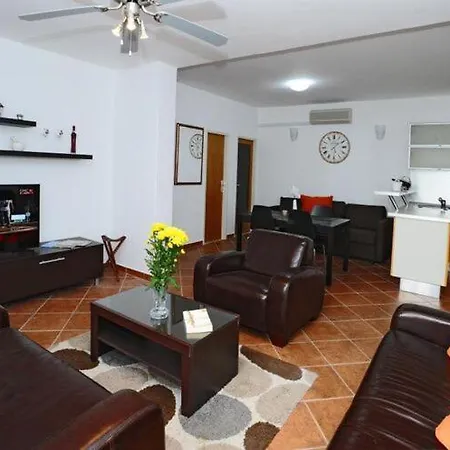 Odiseja- One Bedroom With Terrace And Sea View *